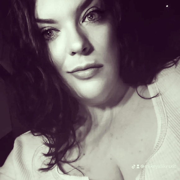 Meet your Posher, Mikey. - Picture 3 of 6